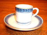 日本硬質陶器のカップ